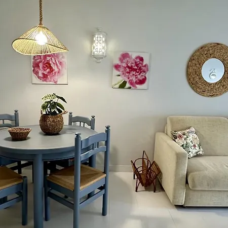 Flor De Amendoeira Mar Албуфейра