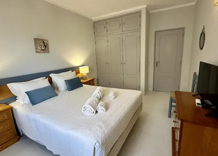 Flor De Amendoeira Mar Апартаменти *