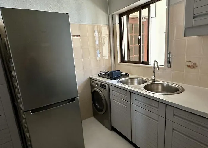 Апартаменти Flor De Amendoeira Mar Албуфейра