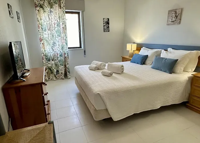 Апартаменти Flor De Amendoeira Mar